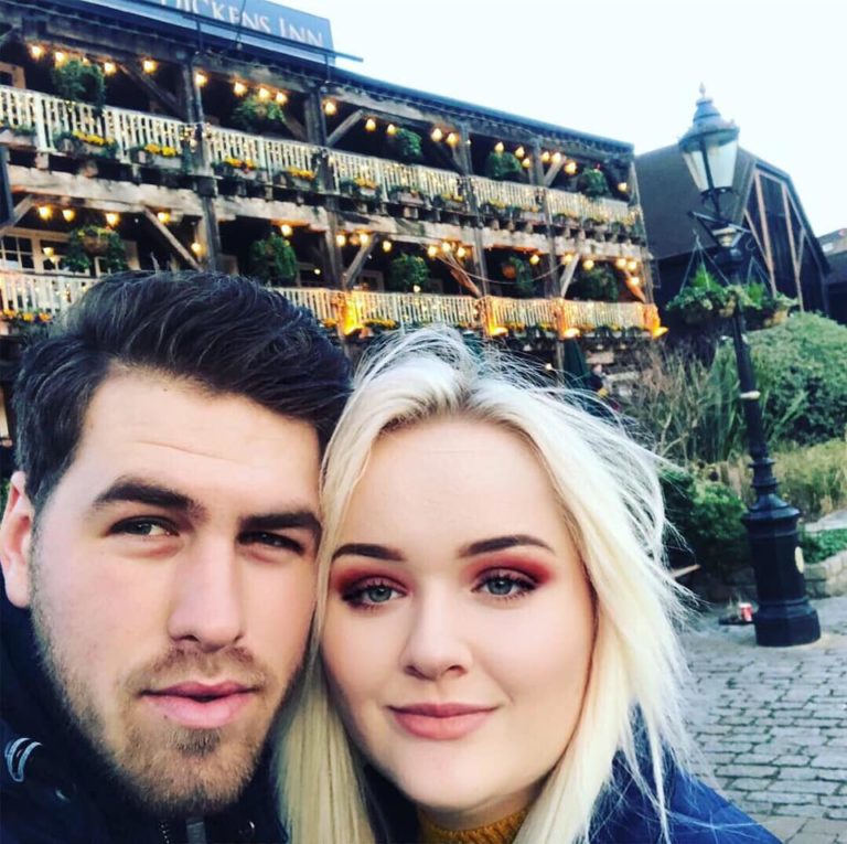 Woman Left With Dumb And Dumber Haircut After Letting Boyfriend Cut Her
