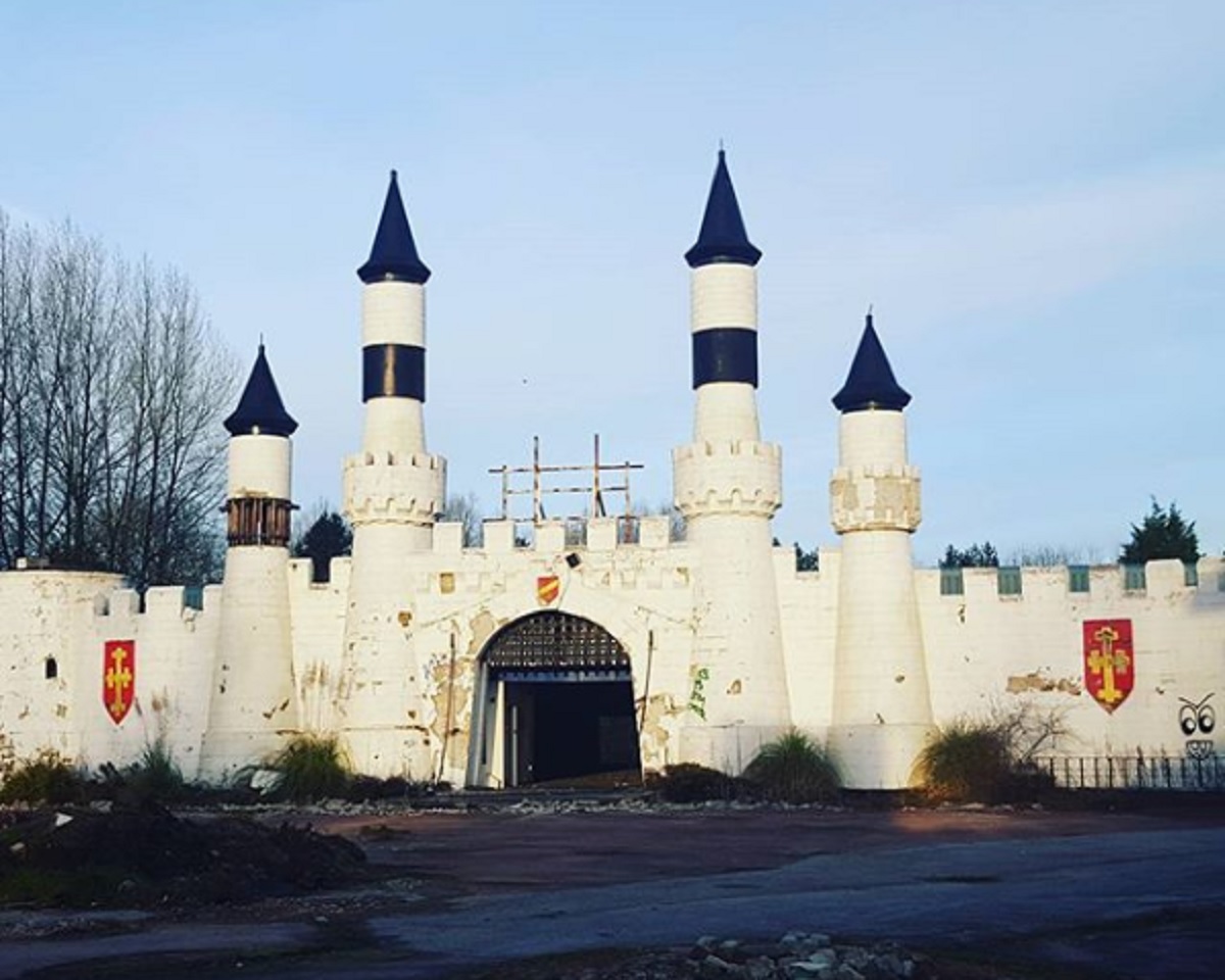 Camelot Theme Park owners discuss future of the ‘creepy’ abandoned site ...