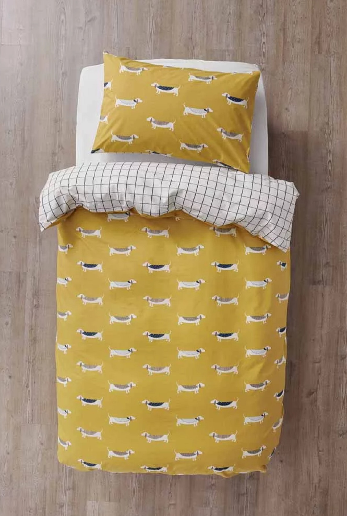 wilkos dog bed