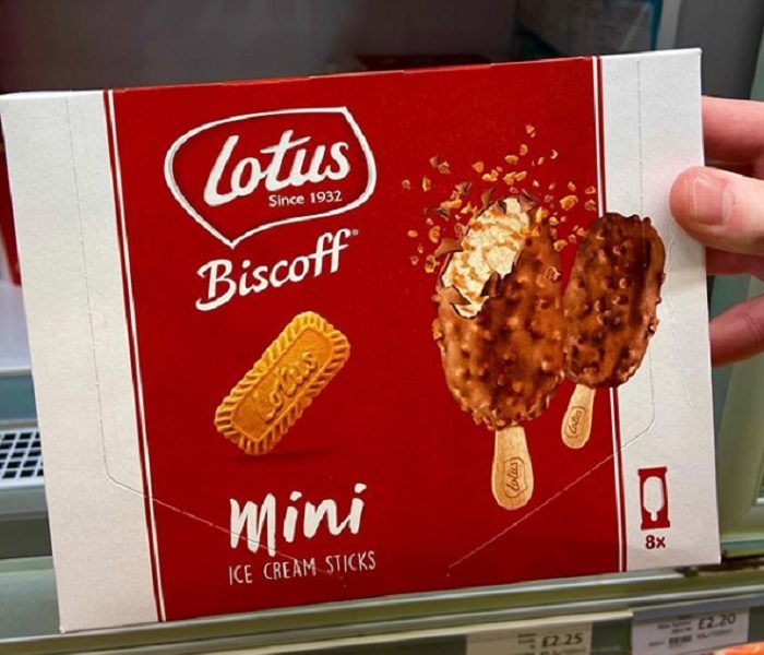 Mini Lotus Biscoff ice cream sticks now available in the UK Proper